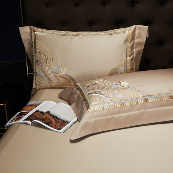 91家纺网 家纺一手货源 找家纺 缔缦家纺 2022新款100s长绒棉刺绣系列四件套-巴赫 卡其