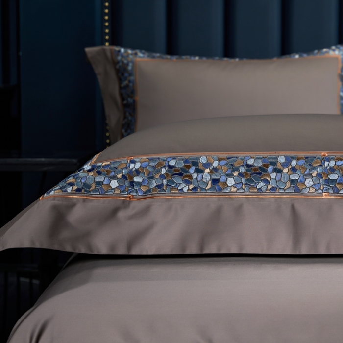 91家纺网 家纺一手货源 找家纺 缔缦家纺 2022新款100s澳棉刺绣系列四件套-布瑞琪 帛咖