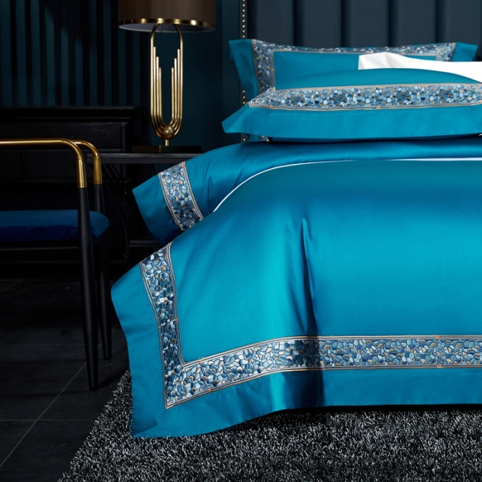 91家纺网 家纺一手货源 找家纺 缔缦家纺 2022新款100s澳棉刺绣系列四件套-布瑞琪 孔雀蓝