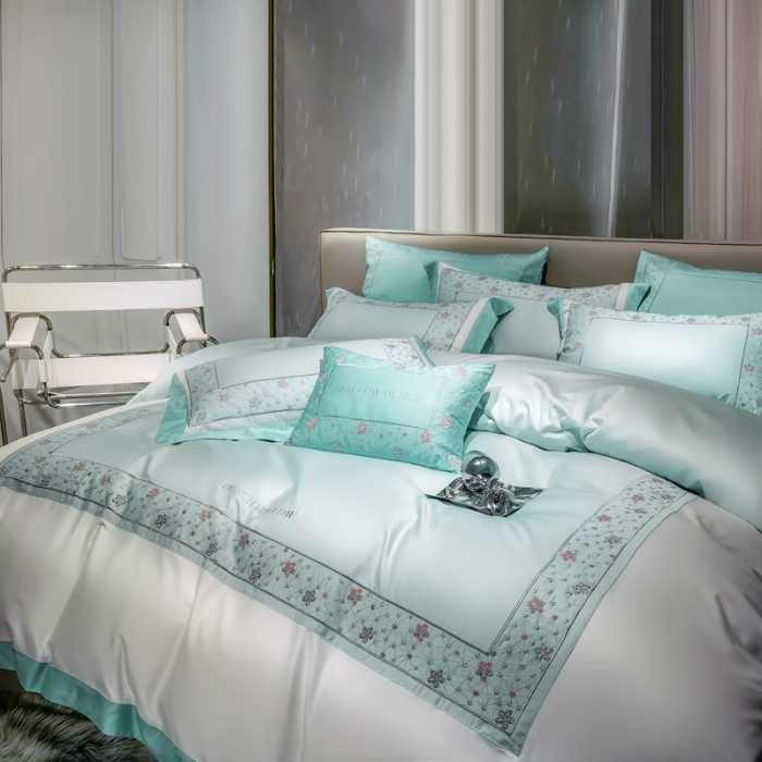 91家纺网 家纺一手货源 找家纺 缔缦家纺 2022新款100s澳棉刺绣系列四件套-花钻 晴兰