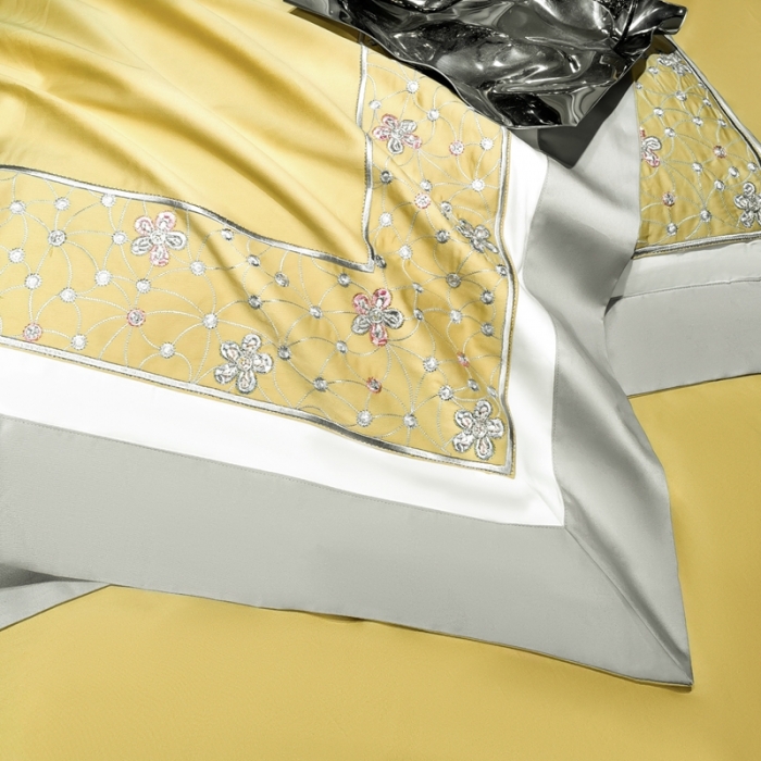 91家纺网 家纺一手货源 找家纺 缔缦家纺 2022新款100s澳棉刺绣系列四件套-花钻 琥珀黄