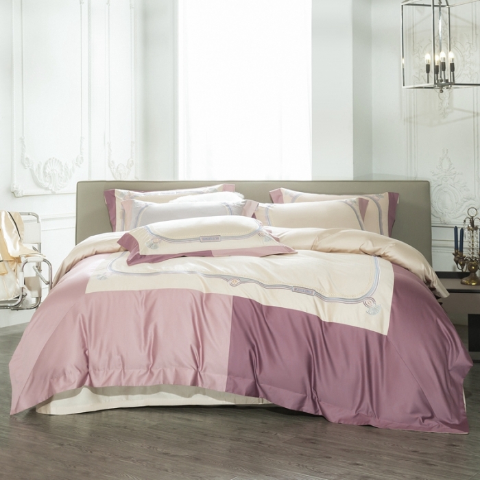 91家纺网 家纺一手货源 找家纺 缔缦家纺 2022新款100s澳棉刺绣系列四件套-拉斐尔 燕麦紫