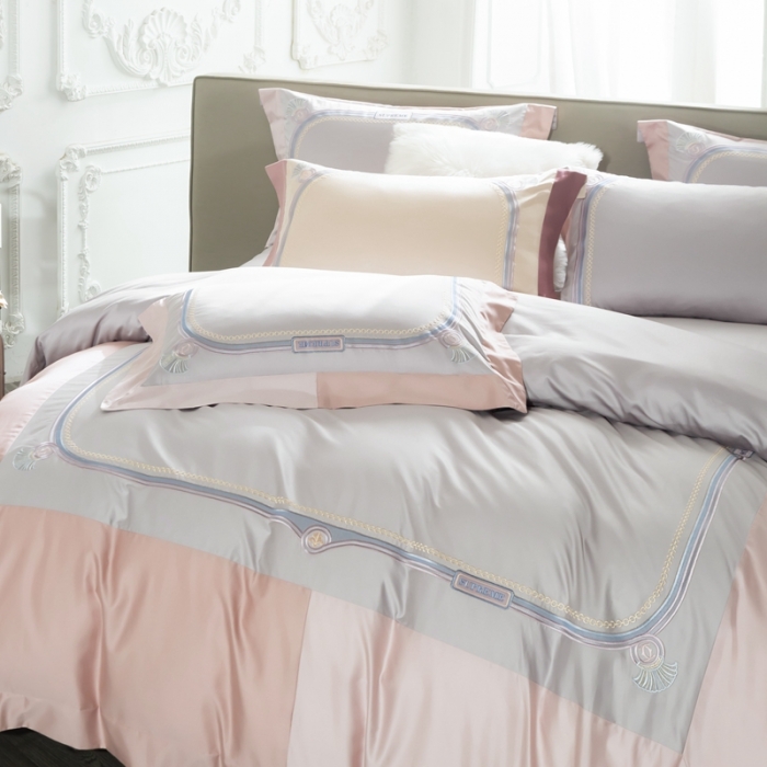 91家纺网 家纺一手货源 找家纺 缔缦家纺 2022新款100s澳棉刺绣系列四件套-拉斐尔 玉粉