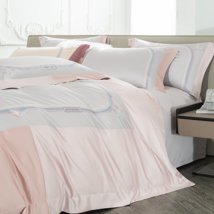 91家纺网 家纺一手货源 找家纺 缔缦家纺 2022新款100s澳棉刺绣系列四件套-拉斐尔 玉粉