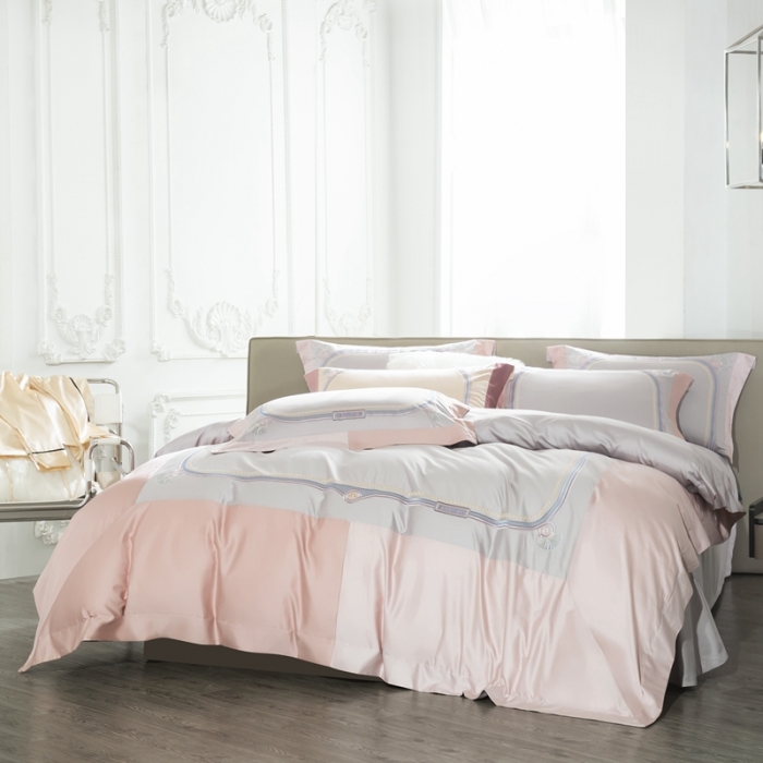 91家纺网 家纺一手货源 找家纺 缔缦家纺 2022新款100s澳棉刺绣系列四件套-拉斐尔 玉粉