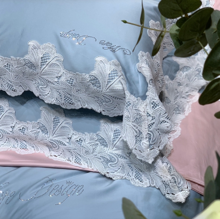 91家纺网 家纺一手货源 找家纺 缔缦家纺 2022新款100支长绒棉蕾丝系列四件套-莎桦 雾霾蓝