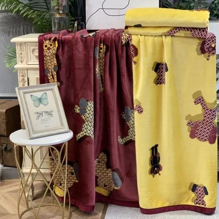 91家纺网 家纺一手货源 找家纺 缔缦家纺 2022新型AB版复合毛毯 瓦卡斯