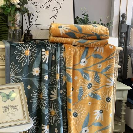 91家纺网 家纺一手货源 找家纺 缔缦家纺 2022新型AB版复合毛毯 小雏菊