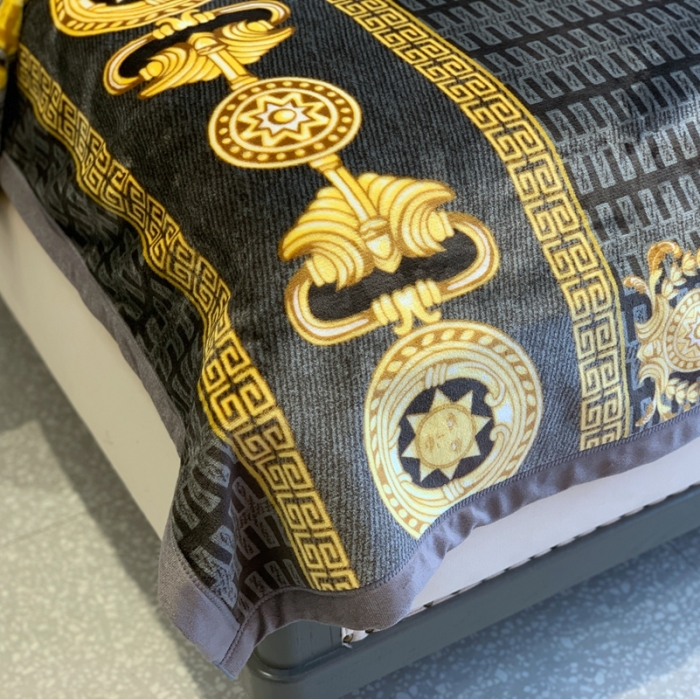 91家纺网 家纺一手货源 找家纺 缔缦家纺 2022新型AB版复合毛毯 巴特罗