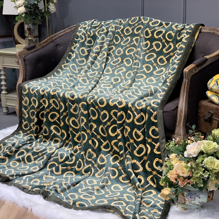 91家纺网 家纺一手货源 找家纺 缔缦家纺 2022新型AB版复合毛毯 米兰