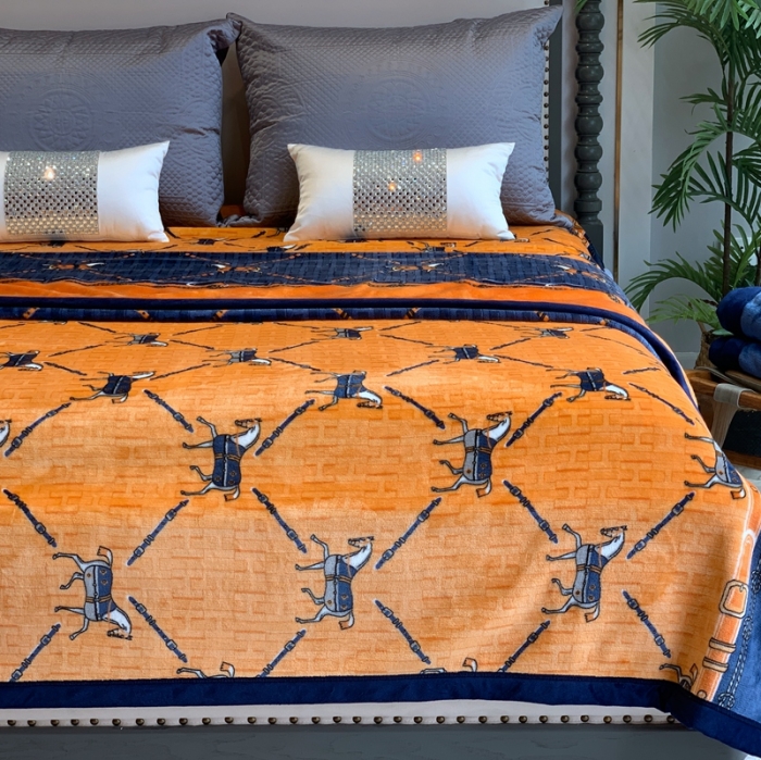 91家纺网 家纺一手货源 找家纺 缔缦家纺 2022新型AB版复合毛毯 塞洛华