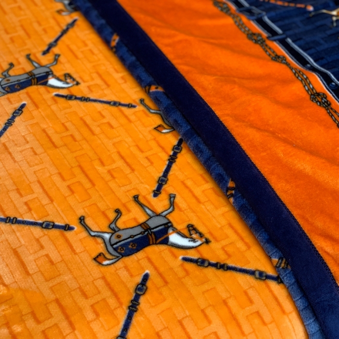 91家纺网 家纺一手货源 找家纺 缔缦家纺 2022新型AB版复合毛毯 塞洛华