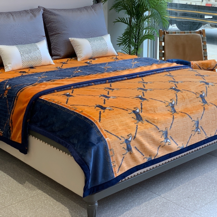 91家纺网 家纺一手货源 找家纺 缔缦家纺 2022新型AB版复合毛毯 塞洛华