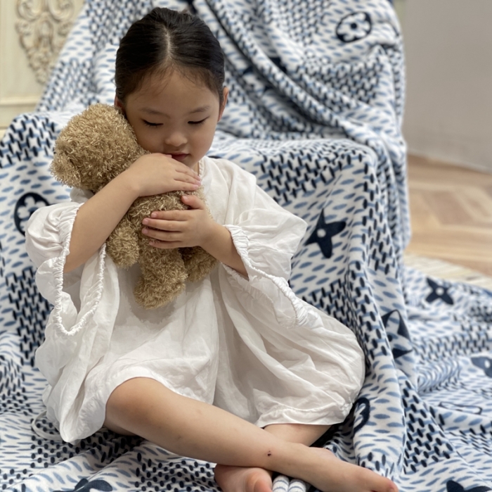 91家纺网 家纺一手货源 找家纺 （总）缔缦家纺 2022新型AB版复合毛毯