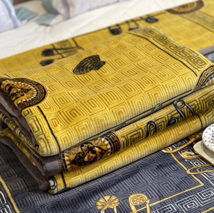 91家纺网 家纺一手货源 找家纺 缔缦家纺 2022新型AB版复合毛毯 克罗地