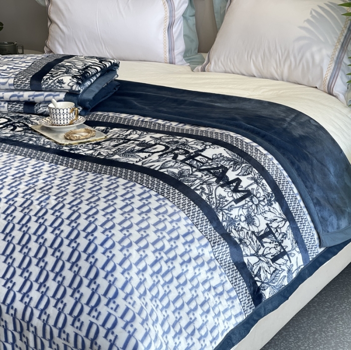 91家纺网 家纺一手货源 找家纺 缔缦家纺 2022新型AB版复合毛毯 米娅