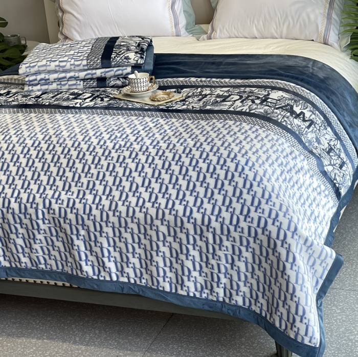 91家纺网 家纺一手货源 找家纺 缔缦家纺 2022新型AB版复合毛毯 米娅