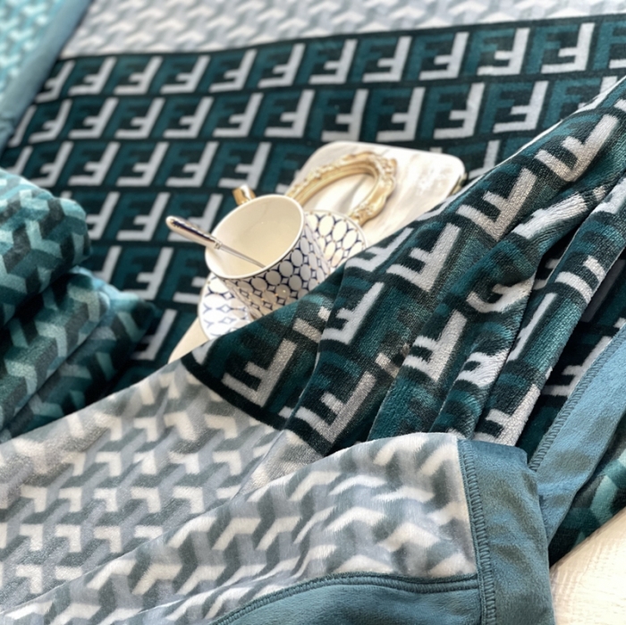 91家纺网 家纺一手货源 找家纺 缔缦家纺 2022新型AB版复合毛毯 希尔达