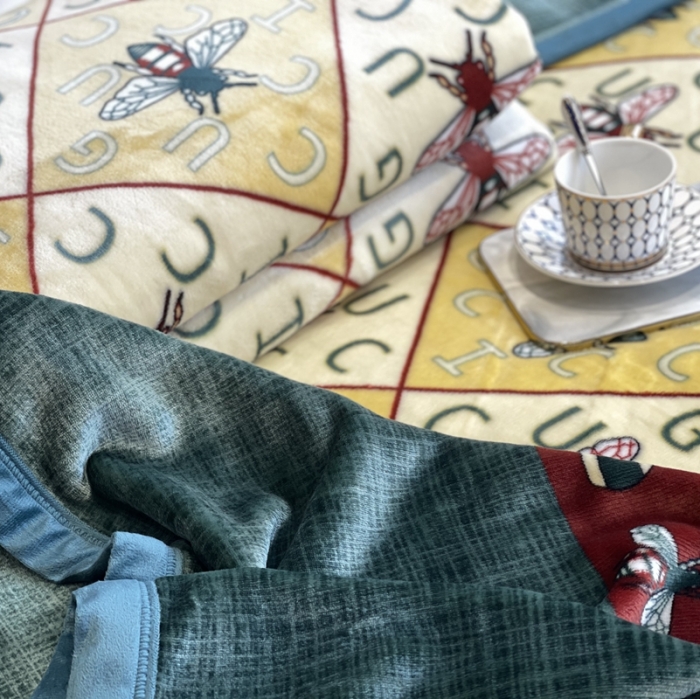 91家纺网 家纺一手货源 找家纺 缔缦家纺 2022新型AB版复合毛毯 尤朵拉