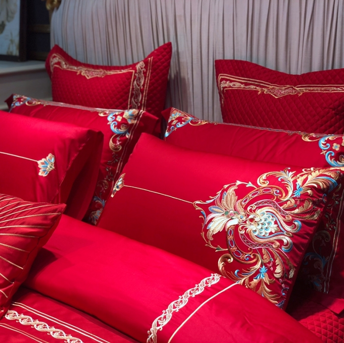 91家纺网 家纺一手货源 找家纺 缔缦 2022新款全棉婚庆系列四件套多件套 金色华尔兹场景2