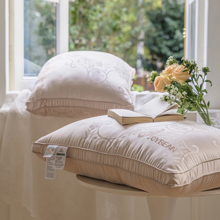 91家纺网 家纺一手货源 找家纺 60S木本大提花枕芯