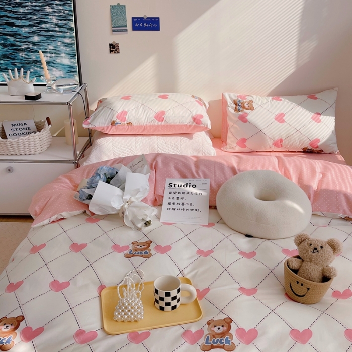 91家纺网 家纺一手货源 找家纺 顾里 2022新款13372全棉四件套-治 愈卡通 Lucy小熊