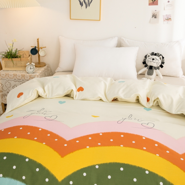 91家纺网 家纺一手货源 找家纺 首爱家纺 2025新款直播款全棉13070纯棉斜纹被套 多彩爱心