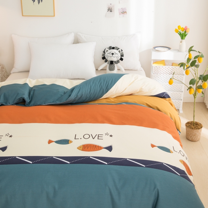 91家纺网 家纺一手货源 找家纺 首爱家纺 2025新款直播款全棉13070纯棉斜纹被套 鱼之恋