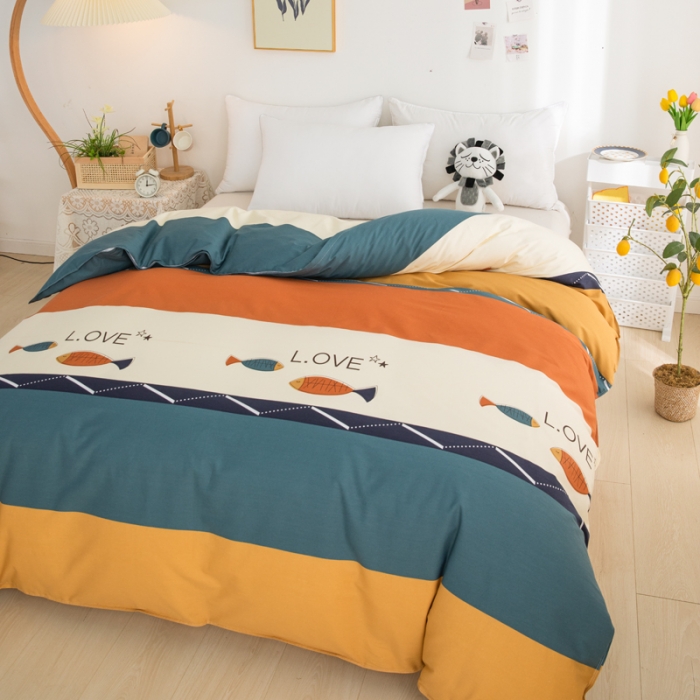 91家纺网 家纺一手货源 找家纺 首爱家纺 2025新款直播款全棉13070纯棉斜纹被套 鱼之恋