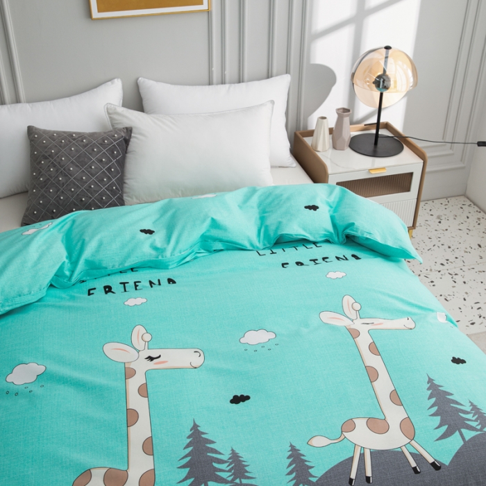 91家纺网 家纺一手货源 找家纺 首爱家纺 2025新款直播款全棉13070纯棉斜纹被套 长颈鹿