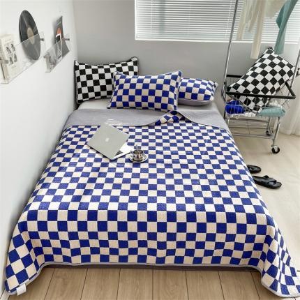 91家纺网 家纺一手货源 找家纺 茉夕家纺 2022新款棋盘格床盖 深蓝