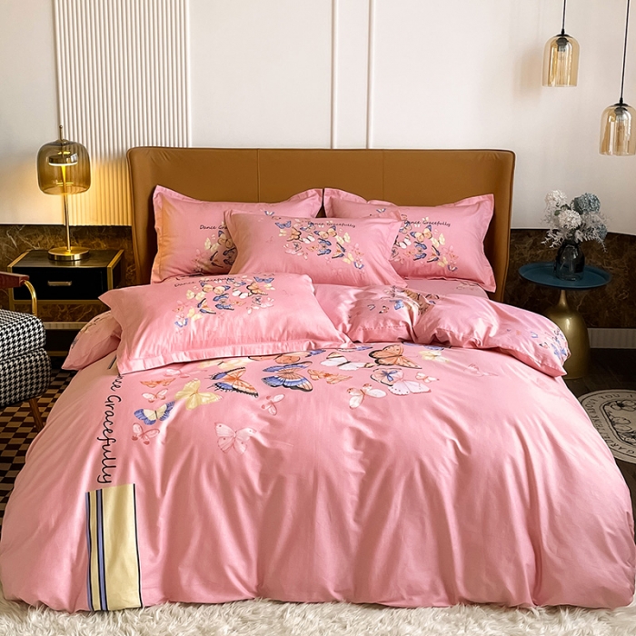 91家纺网 家纺一手货源 找家纺 金爱家 2023新款大版13372全棉花卉系列四件套 蝴蝶粉