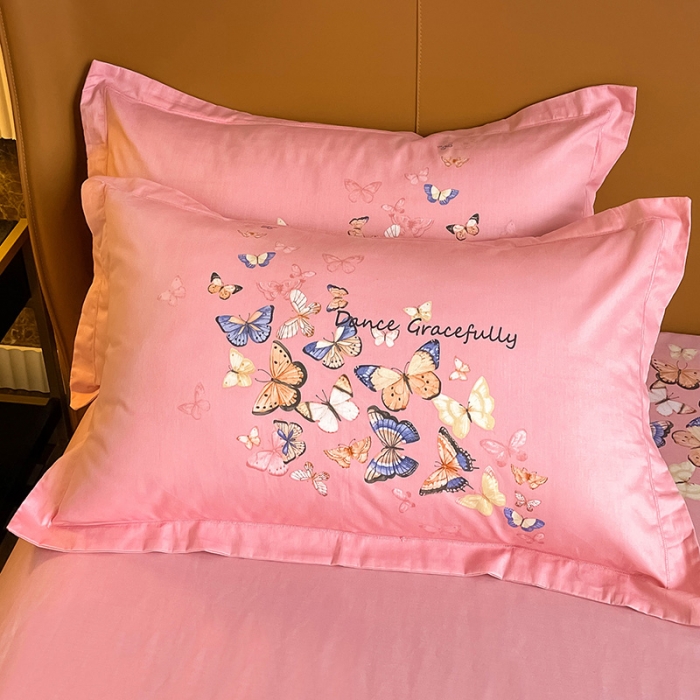 91家纺网 家纺一手货源 找家纺 金爱家 2023新款大版13372全棉花卉系列四件套 蝴蝶粉