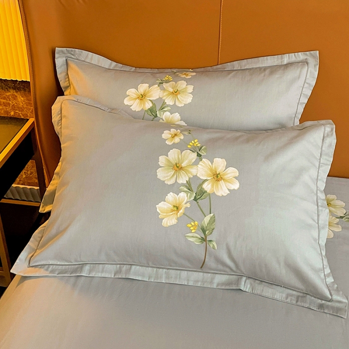 91家纺网 家纺一手货源 找家纺 金爱家 2023新款大版13372全棉花卉系列四件套 阡陌花影粉