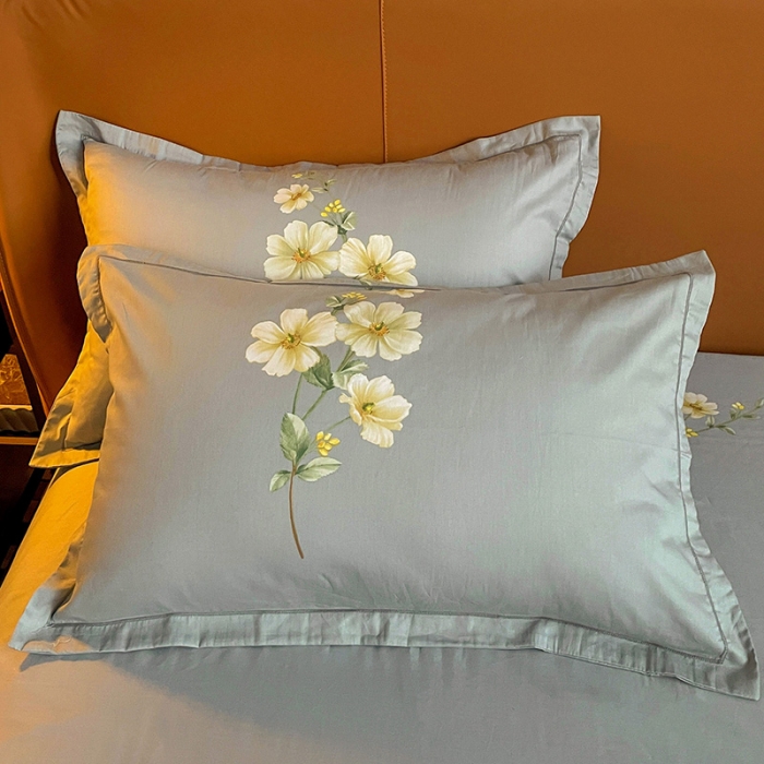 91家纺网 家纺一手货源 找家纺 金爱家 2023新款大版13372全棉花卉系列四件套 阡陌花影绿