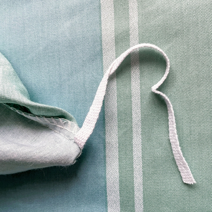 91家纺网 家纺一手货源 找家纺 金爱家 2023新款大版13372全棉花卉系列四件套 如歌绿