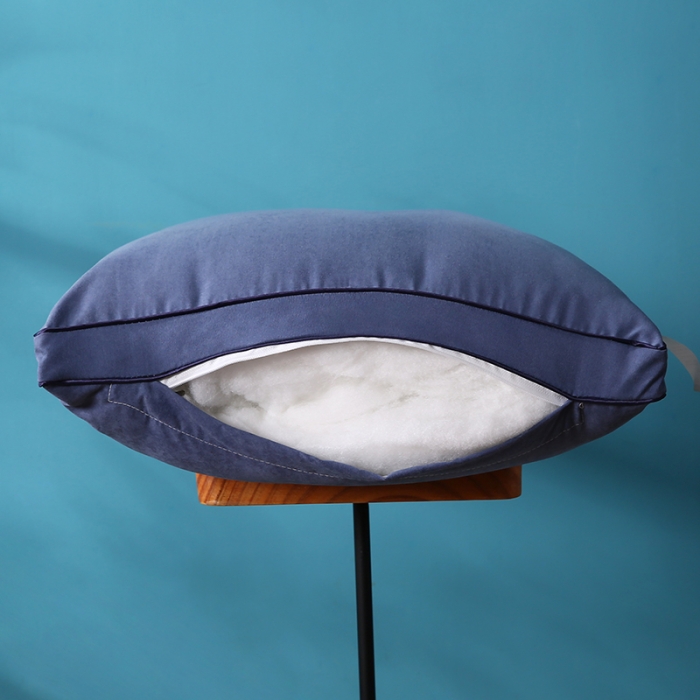 91家纺网 家纺一手货源 找家纺 贤内助 2024新款鹿皮绒水洗定型枕枕头48*74 深海蓝