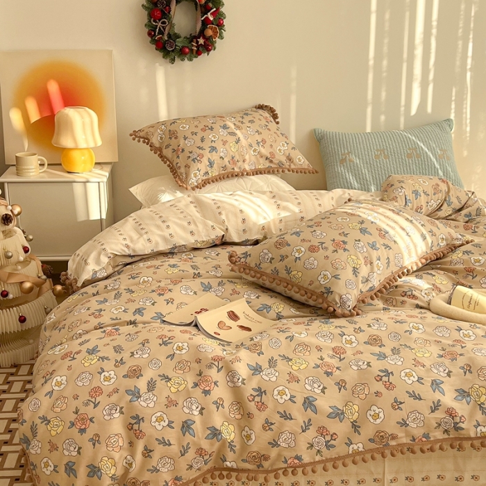 91家纺网 家纺一手货源 找家纺 昔可家纺 2022新款全棉毛球碎花款四件套 可可里甜咖