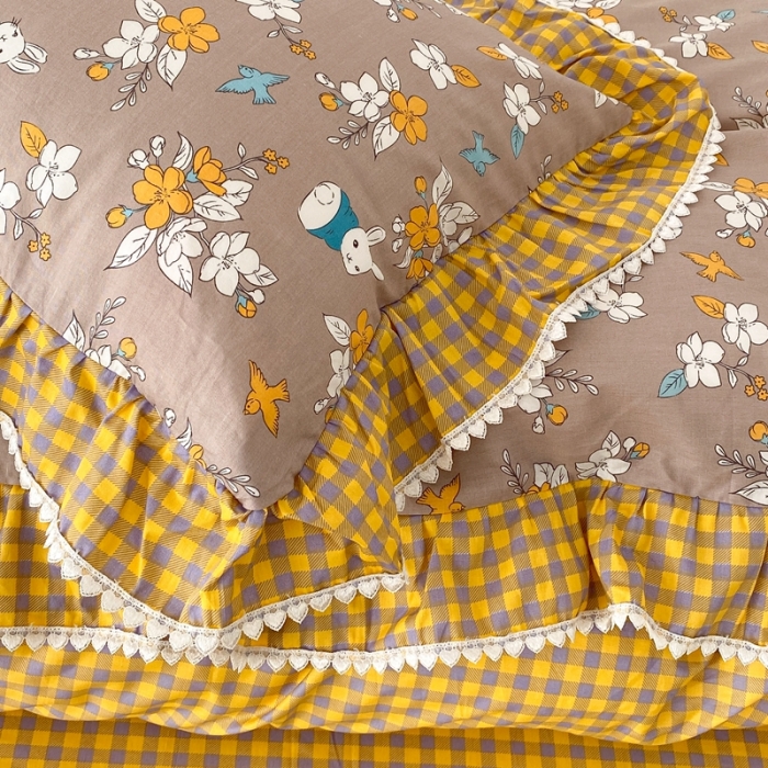 91家纺网 家纺一手货源 找家纺 昔可家纺 2022新款全棉格子花边款四件套 花园兔咖