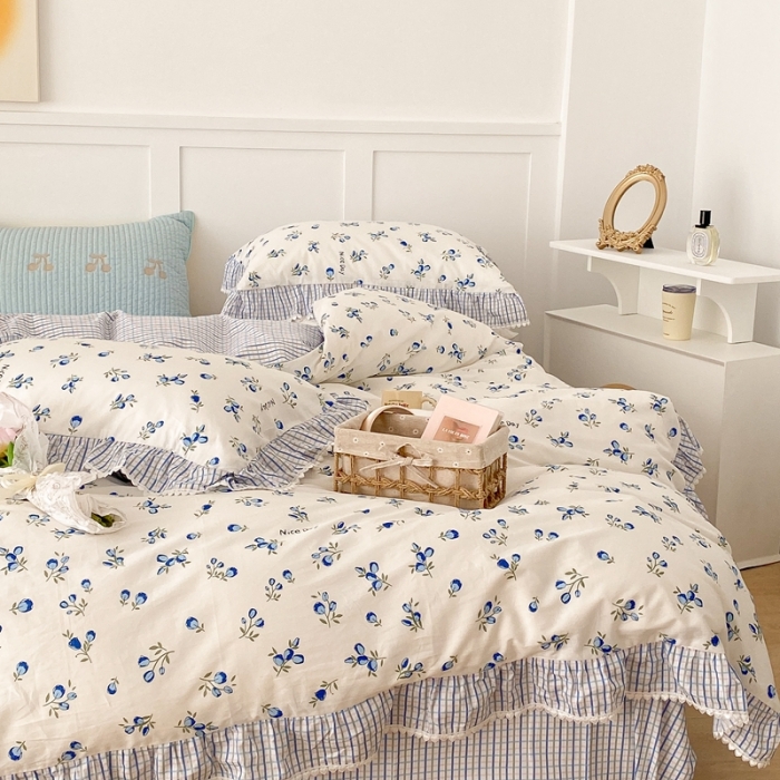 91家纺网 家纺一手货源 找家纺 昔可家纺 2022新款全棉格子花边款四件套 蓝色郁金香