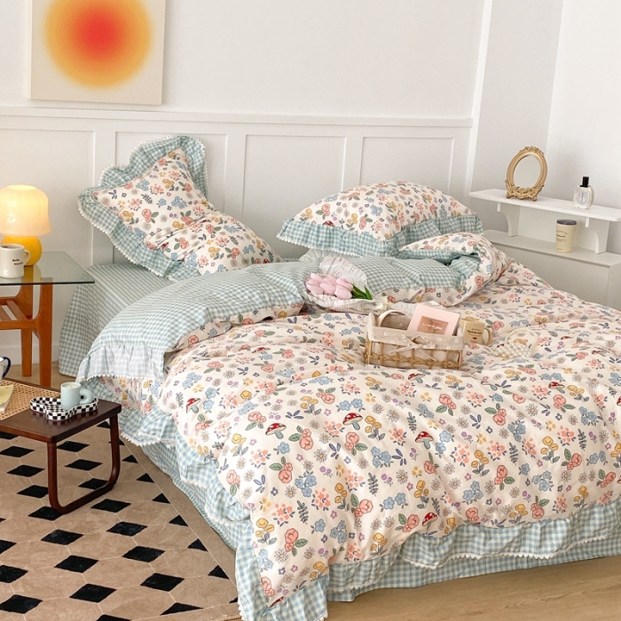 91家纺网 家纺一手货源 找家纺 昔可家纺 2022新款全棉格子花边款四件套 蘑菇花丛