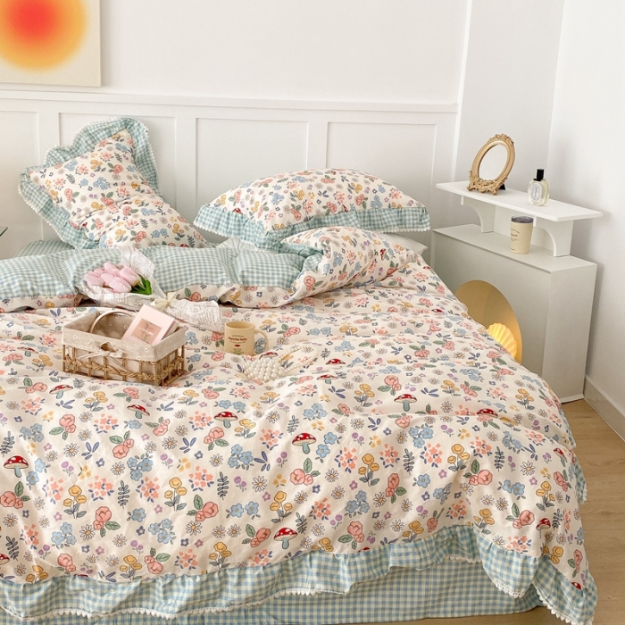 91家纺网 家纺一手货源 找家纺 昔可家纺 2022新款全棉格子花边款四件套 蘑菇花丛