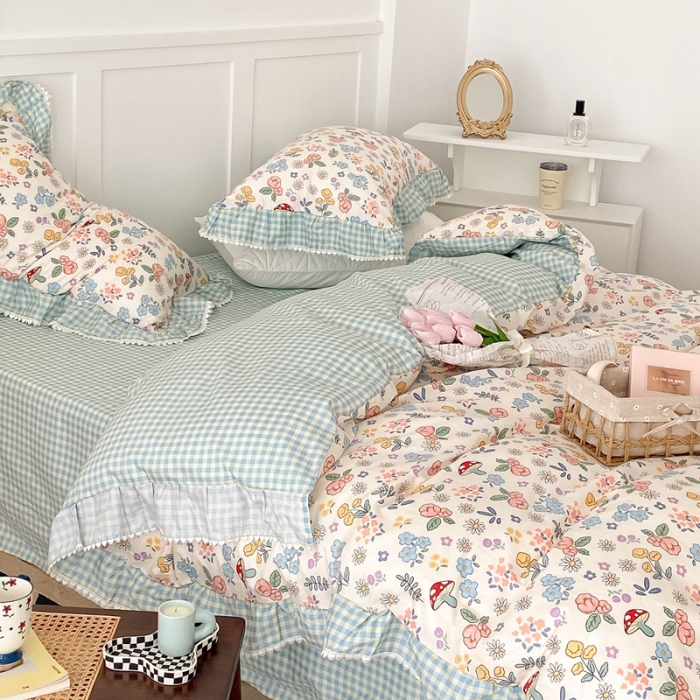 91家纺网 家纺一手货源 找家纺 昔可家纺 2022新款全棉格子花边款四件套 蘑菇花丛