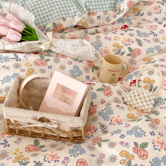 91家纺网 家纺一手货源 找家纺 昔可家纺 2022新款全棉格子花边款四件套 蘑菇花丛