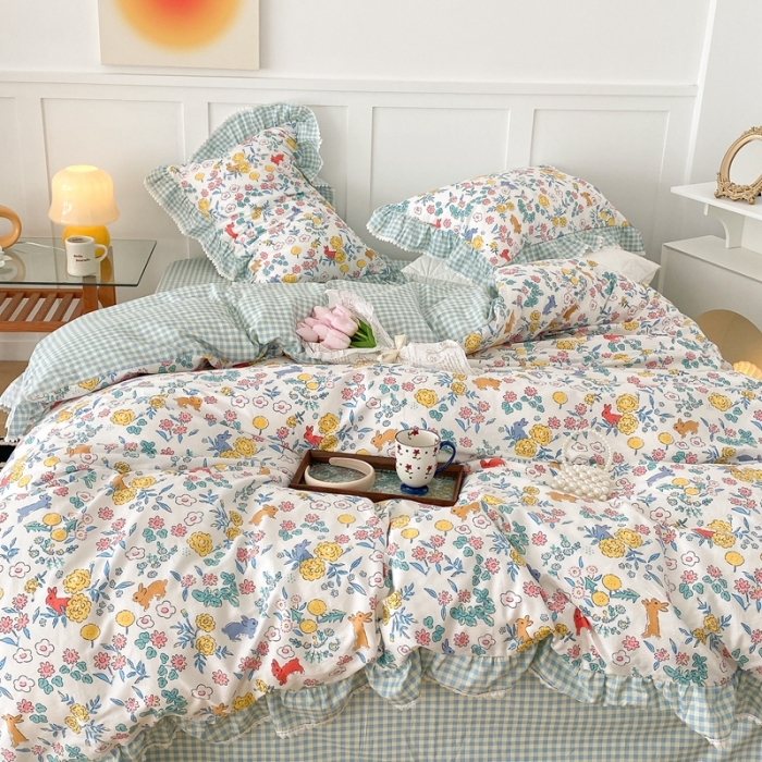 91家纺网 家纺一手货源 找家纺 昔可家纺 2022新款全棉格子花边款四件套 田园兔兔