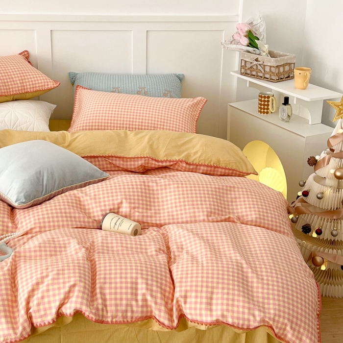 91家纺网 家纺一手货源 找家纺 昔可家纺 2022新款全棉贝壳三角针格子款四件套 粉黄格