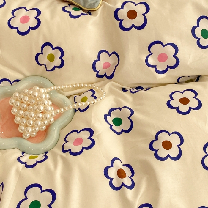 91家纺网 家纺一手货源 找家纺 昔可家纺 2022新款13372普通款四件套 棋盘克莱因蓝花