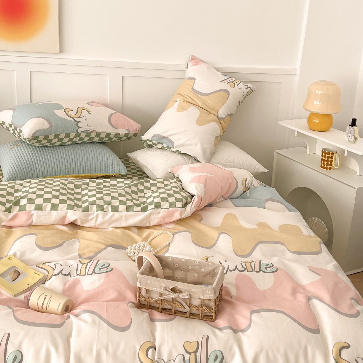 91家纺网 家纺一手货源 找家纺 昔可家纺 2022新款13372普通款四件套 彩色微笑