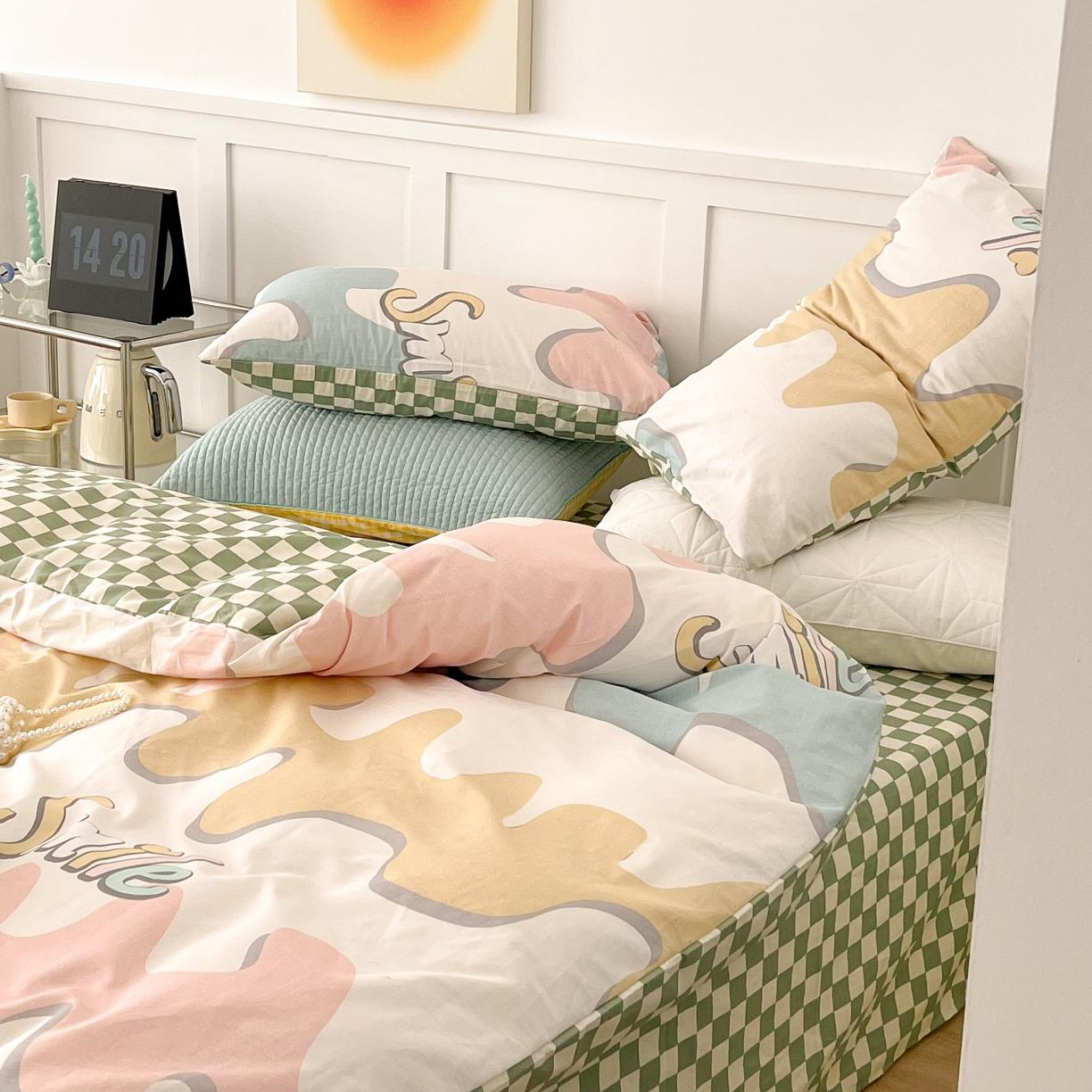 91家纺网 家纺一手货源 找家纺 昔可家纺 2022新款13372普通款四件套 彩色微笑