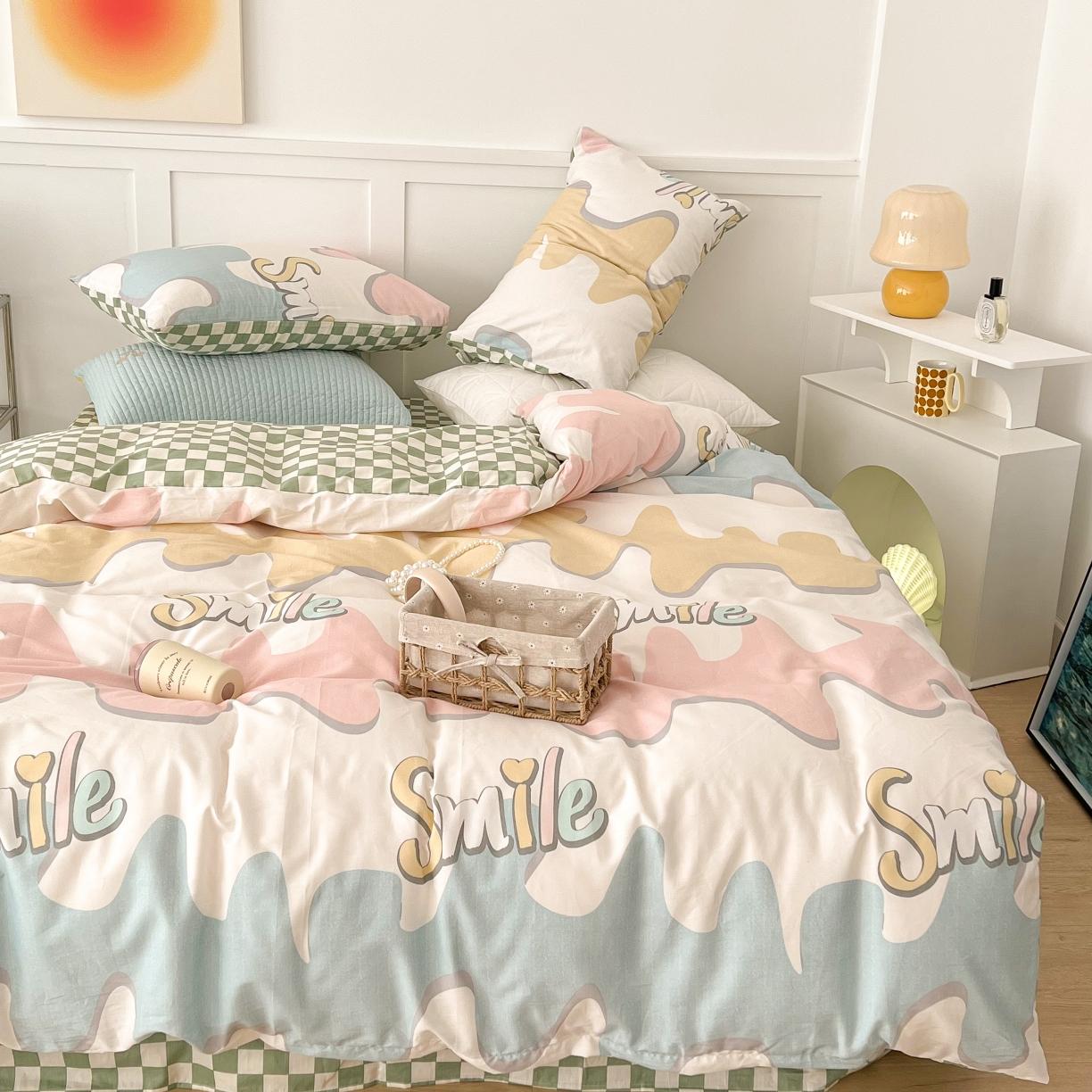 91家纺网 家纺一手货源 找家纺 昔可家纺 2022新款13372普通款四件套 彩色微笑